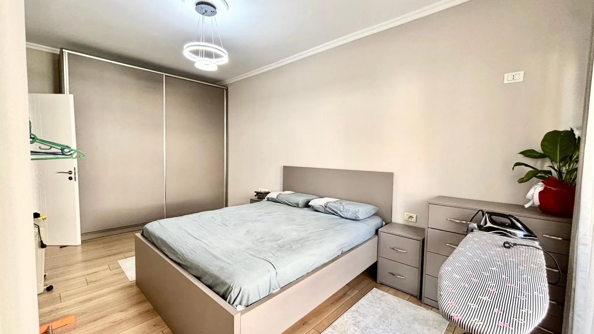 Cozy Tirana Apartment Rr Sokrat Miho